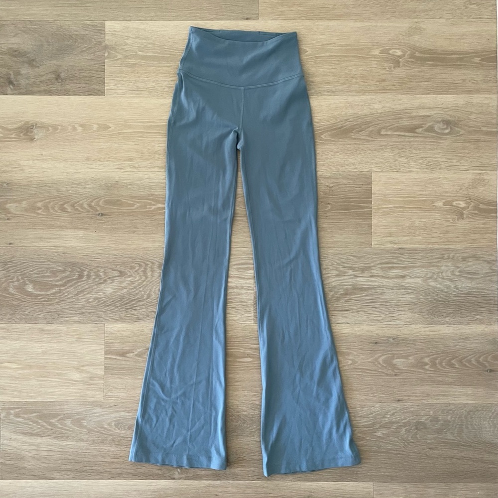 Lululemon Groove Super High Rise Flared Pant Nulu Leggings